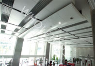 El SGS del panel de la techumbre del aluminio de la anchura 600mm-1400m m certificó llanura estupenda